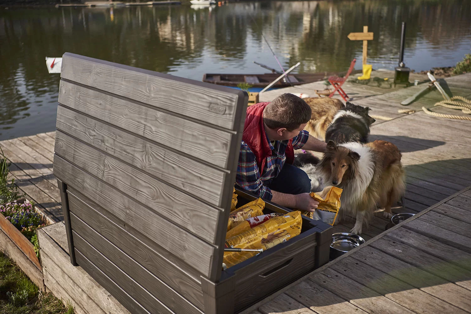 【Storage Shed】Keter Brightwood 120 Gallon Large Elegant Resin Water Resistant Lockable Deck Box