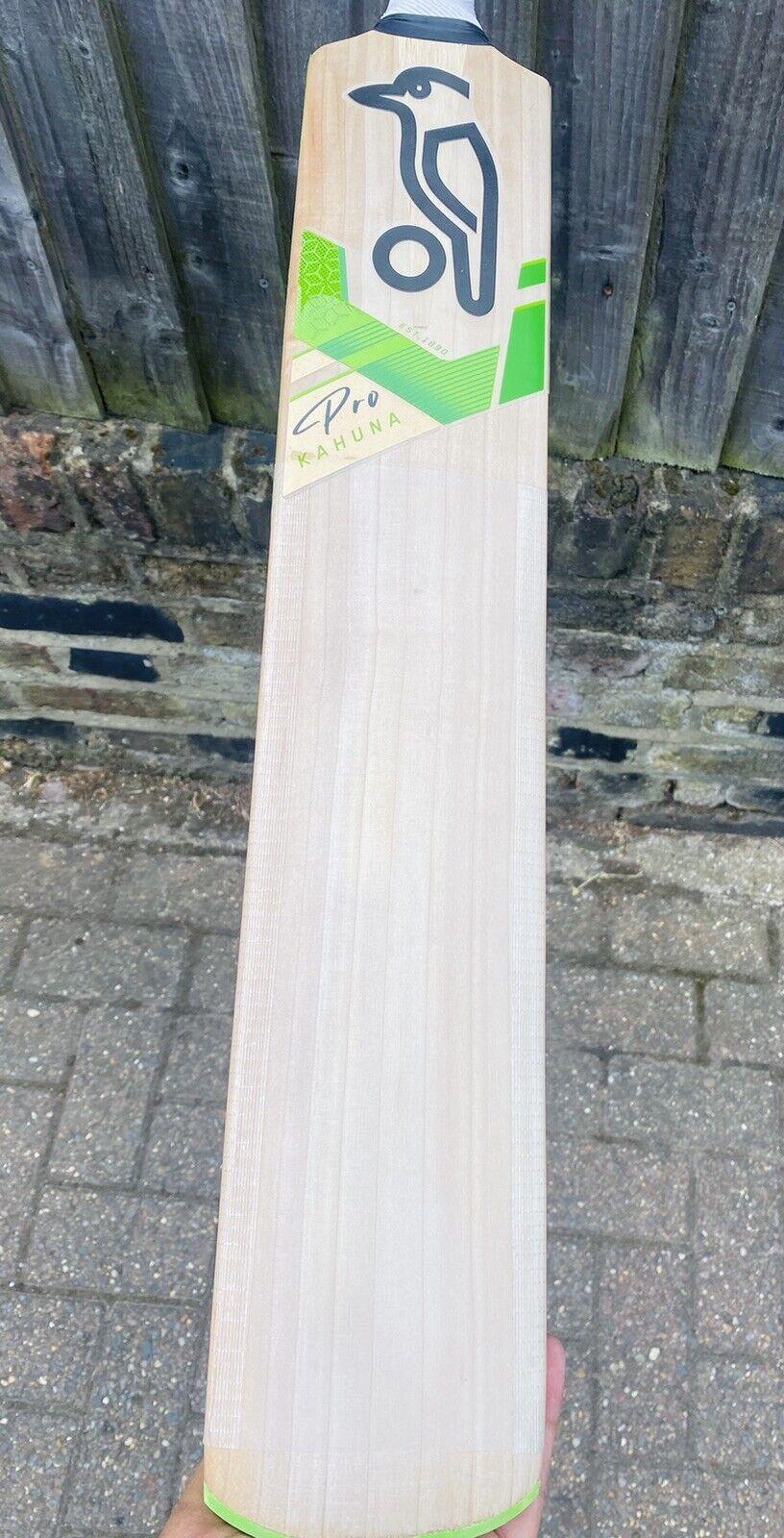 2022 KOOKABURRA KAHUNA PRO CRICKET BAT